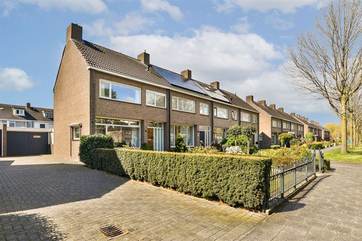 Westdorplaan 78 in Raalte Foto