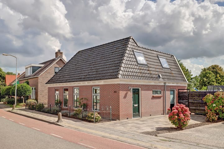 Westeinde 265 in Berkhout