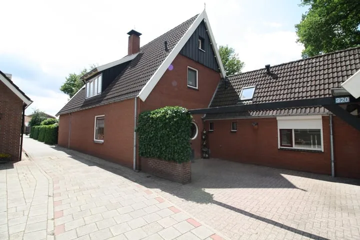Westeinde 320 Vriezenveen foto 3