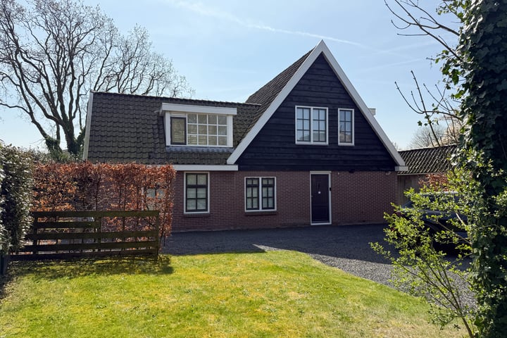 Westerweg 71 en Bergen (NH) foto