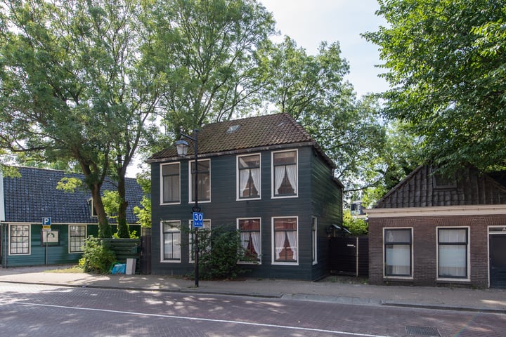 Westzijde 189 en Zaandam foto