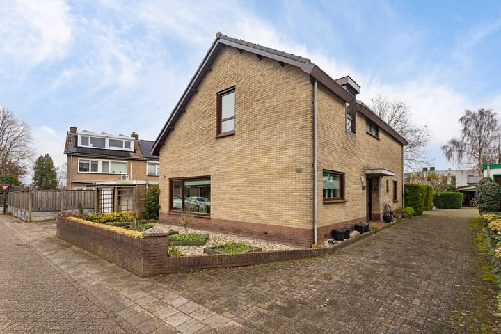 Photo of property Weteringstraat 94, Baarn