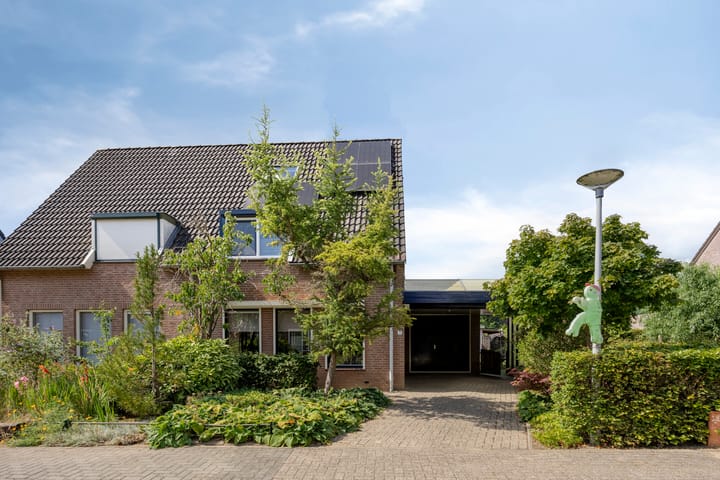 Wethouder Spekkinkstraat 7 in Toldijk Foto