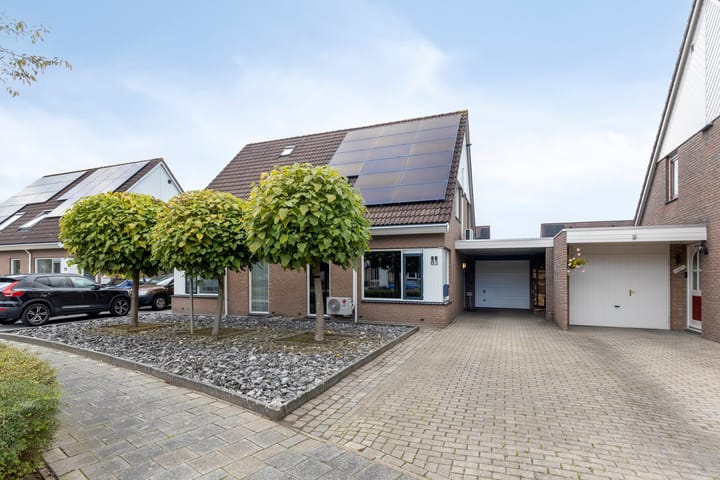 Photo of property Wielewaalhof 83, Stadskanaal