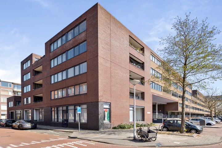 Wigbolt Ripperdastraat 46 in Amsterdam photo