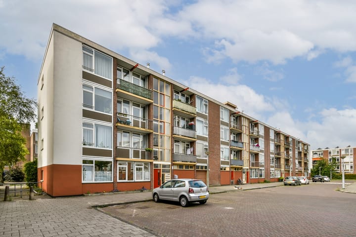 Wijenburg 173 in Amsterdam Foto