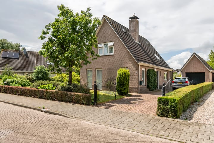 Wijenburghlaan 10 in Tiel Foto