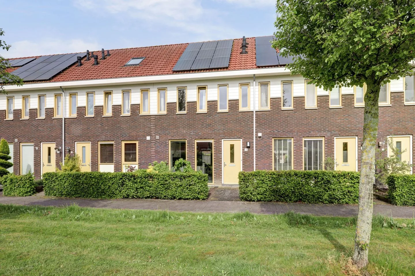 Wijngaard 14 in Dronten