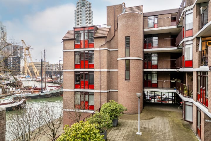 Wijnkade 65 in Rotterdam foto