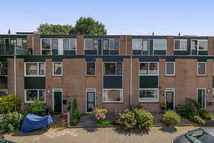 Wikkedreef 10 in Spijkenisse Foto