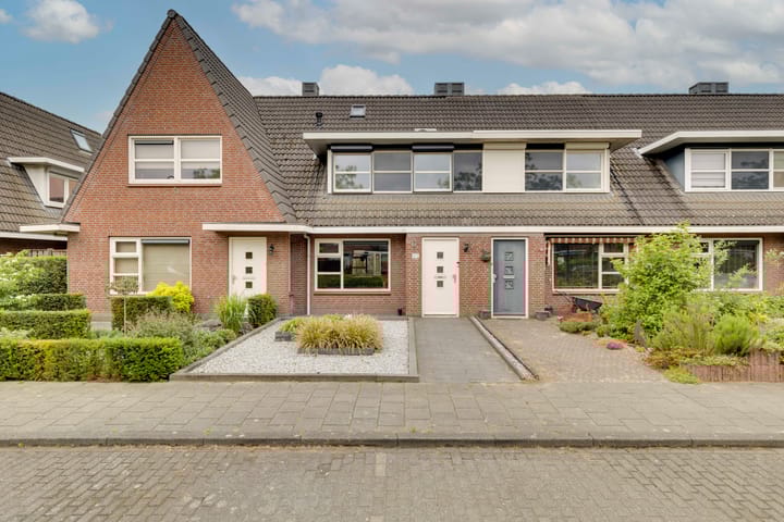 Wildenborchlaan 38 in Helmond photo