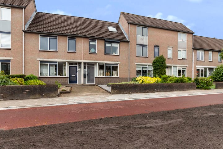 Wilhelmina Druckerstraat 238 in Apeldoorn foto