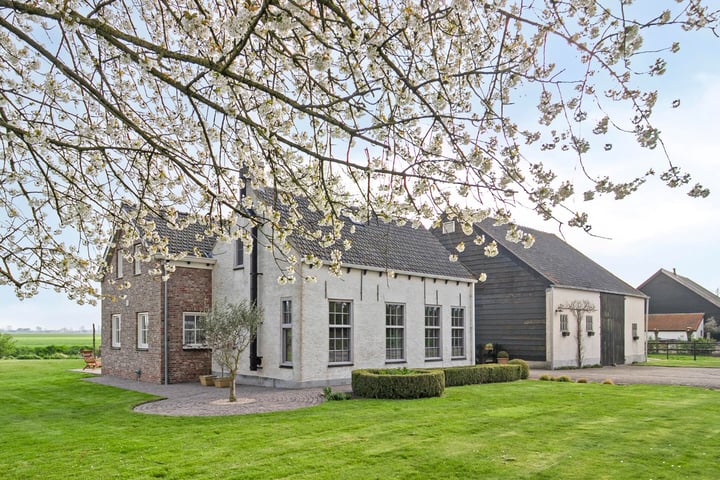 Wilhelminadijk 3 in Biervliet photo