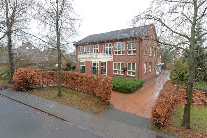 Wilhelminalaan 100 dans Zuidhorn photo