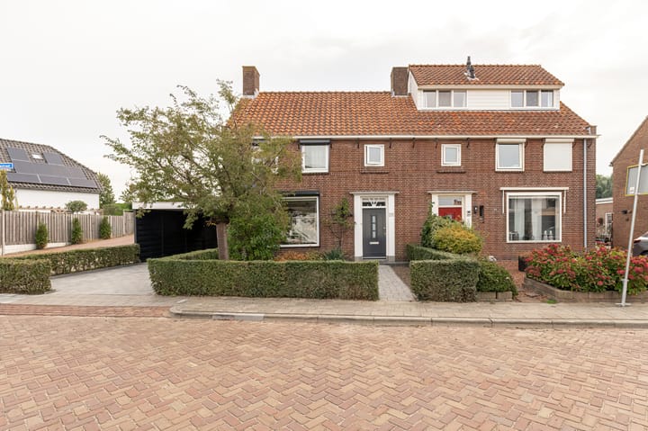 Wilhelminastraat 30 in Andel Foto