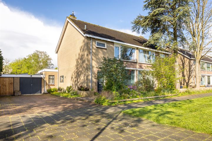 Wilhelminastraat 60 in Nieuw-Beijerland Foto