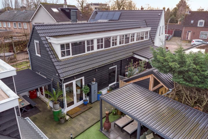 Photo of property Wilhelminastraat 8, Made