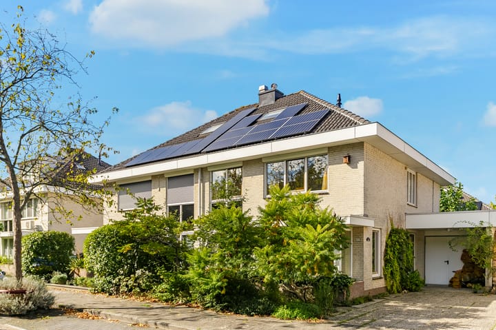 Willem Andriessenlaan 11 in Amstelveen Foto