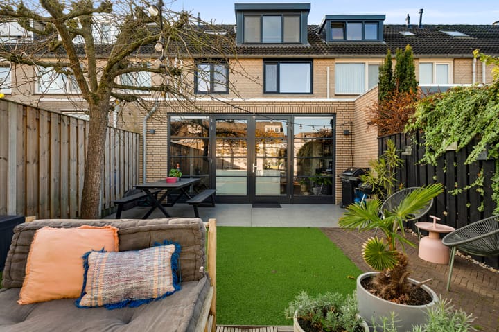 Photo of property Willem de Rijkelaan 20, Eindhoven