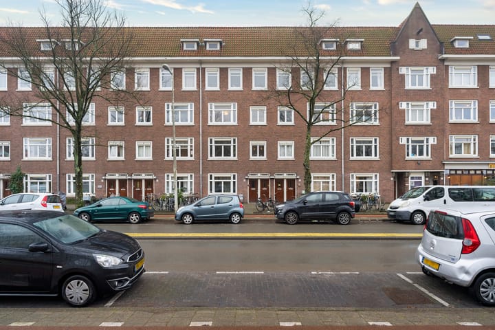 Willem de Zwijgerlaan 371-3 in Amsterdam foto