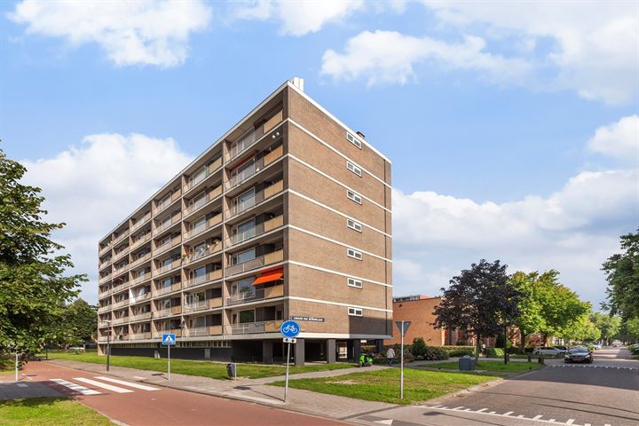 Willem Landréplein 45 in Schiedam foto