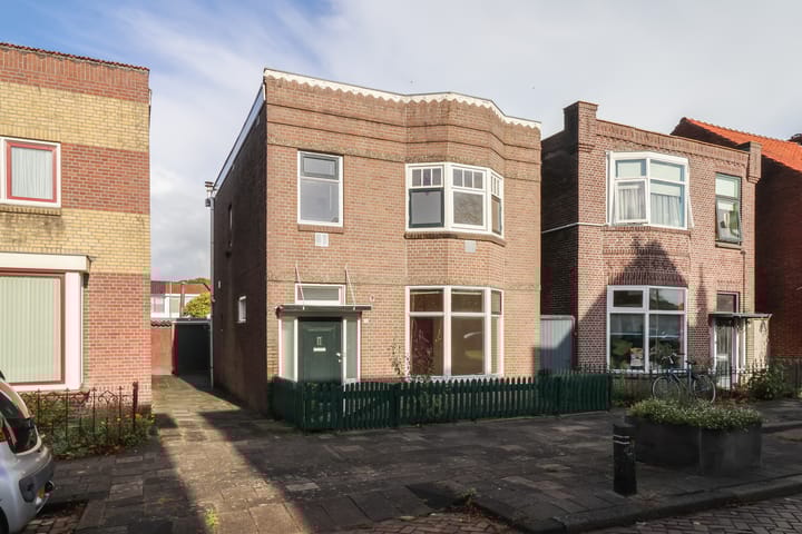 Willem Lodewijkstraat 51 in Sneek photo