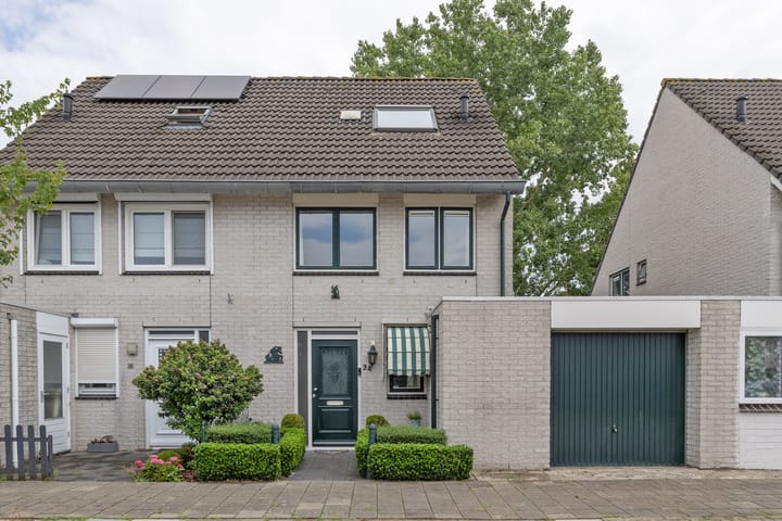 Willem Pijperstraat 24 in Almere foto