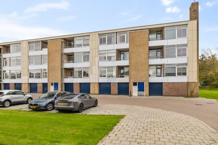 Willem van Alcmadestraat 73 in Den Helder