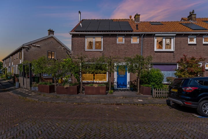 Willem van der Voetstraat 10 en Monnickendam foto