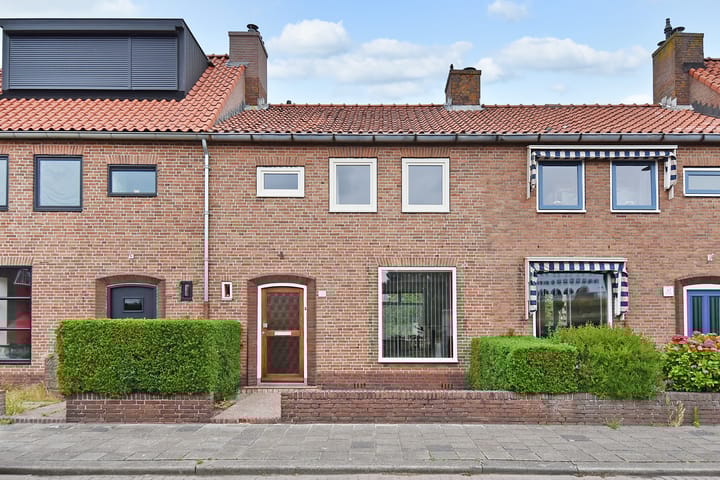 Willem van Houtenstraat 99 in Hoek van Holland Foto