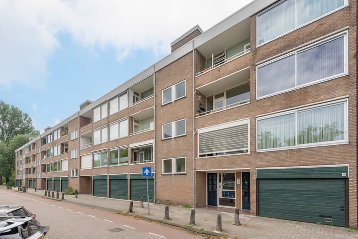 Willem van Weldammelaan 66 in Amsterdam foto