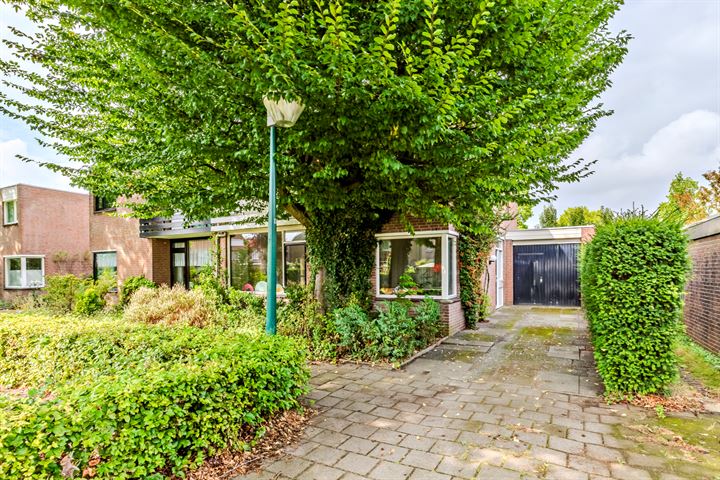 Willemstraat 11 in Waalre photo