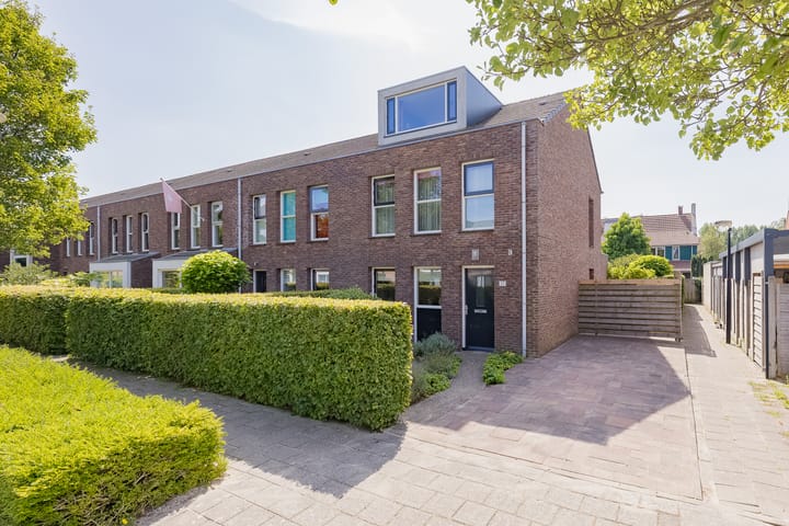 Wim Sonneveldlaan 22 dans Beverwijk photo