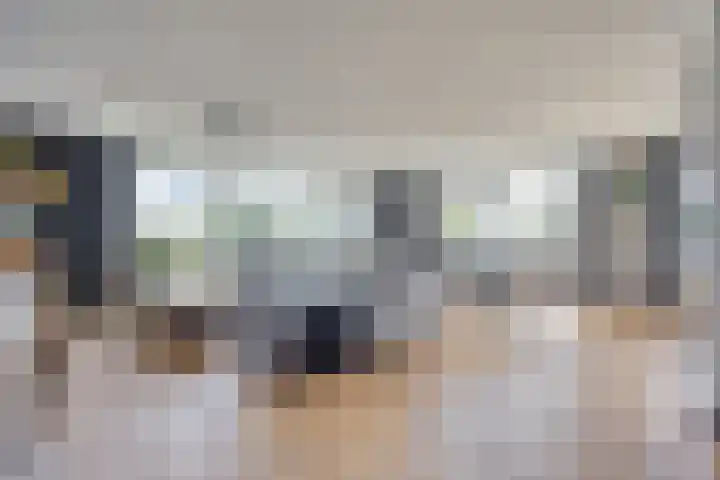 Winkelcentrum Woensel 141 Eindhoven thumbnail 14