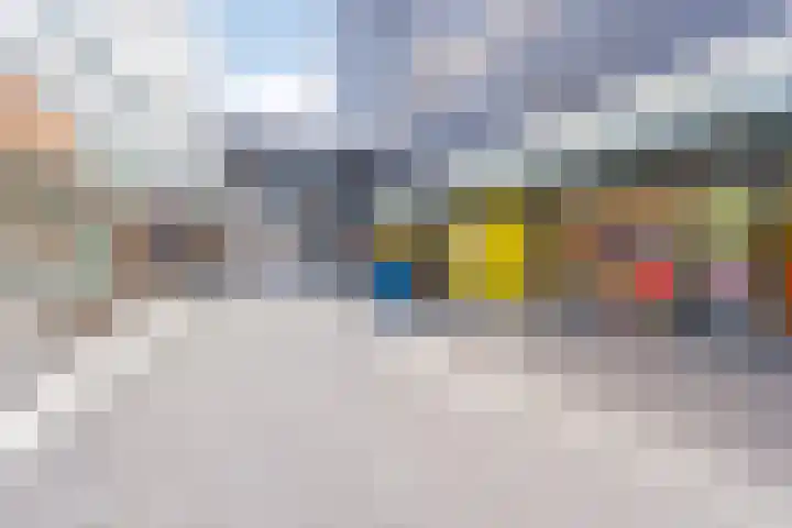 Winkelcentrum Woensel 141 Eindhoven thumbnail 40