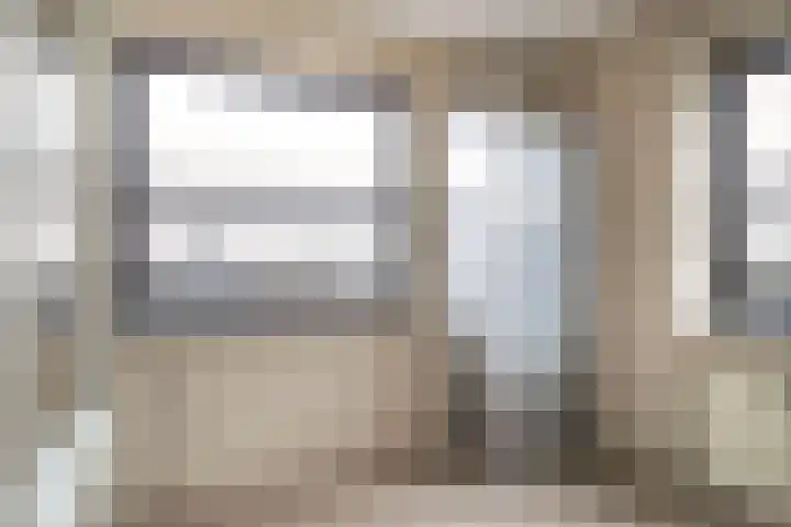 Winkelcentrum Woensel 143 Eindhoven thumbnail 11