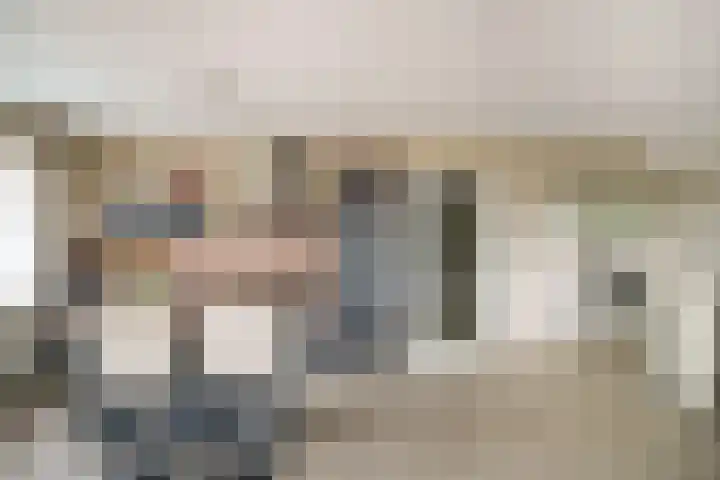 Winkelcentrum Woensel 143 Eindhoven thumbnail 14