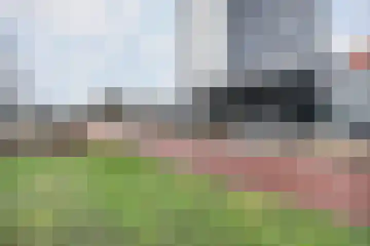 Winkelcentrum Woensel 143 Eindhoven thumbnail 28