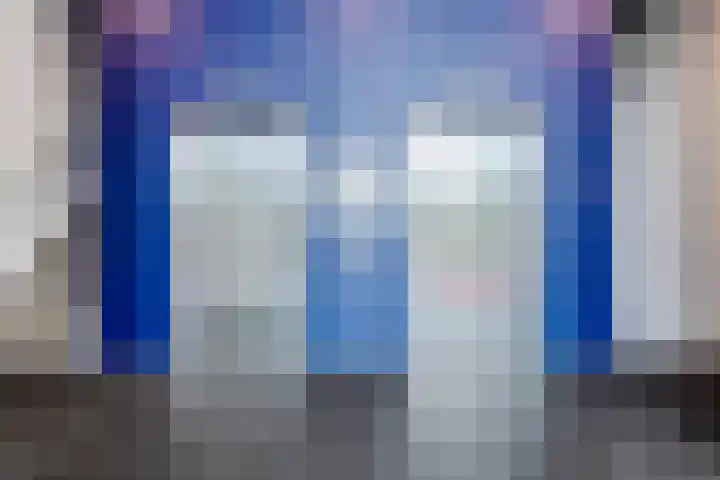 Winkelcentrum Woensel 159 Eindhoven thumbnail 6