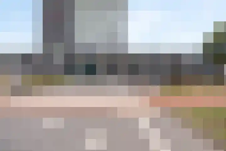 Winkelcentrum Woensel 195 Eindhoven thumbnail 6