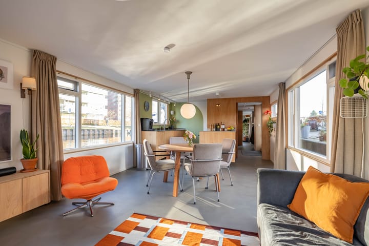 Winschoterdiep 1001a en Groningen foto