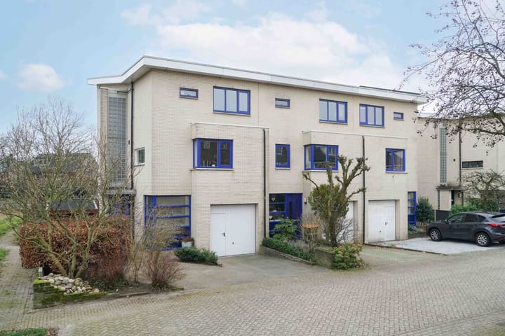 Photo of property Winstongaarde 28, Amersfoort