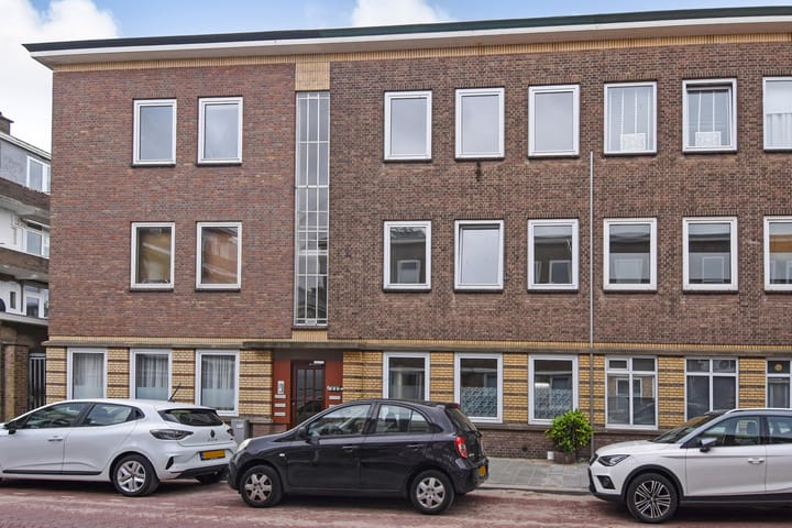 Wognumstraat 16 en 's-Gravenhage foto
