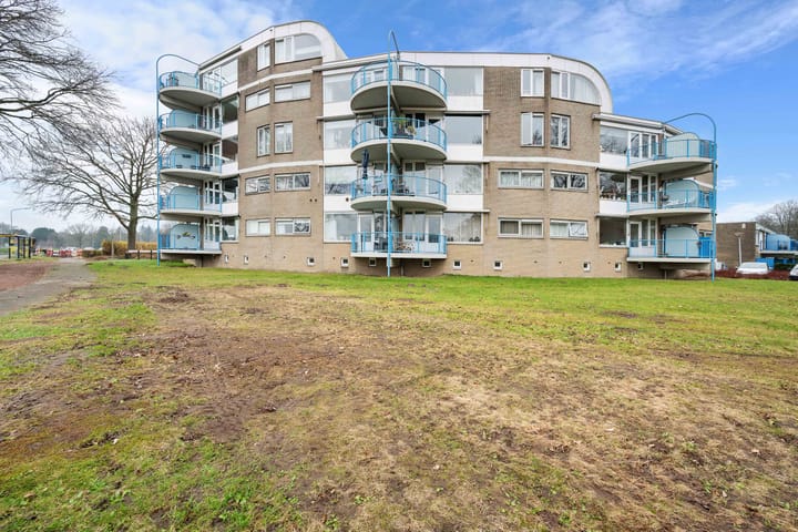 Photo of property Wolfsklauw 59, Emmen