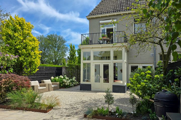 Wolter ten Catestraat 48 in Hengelo Foto