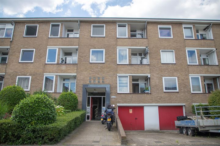 Wolvenlaan 95 in Hilversum foto