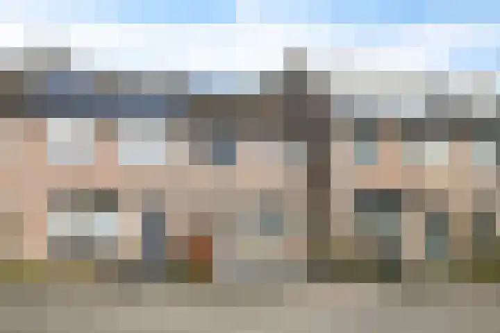 Wonge 46 en Warmenhuizen