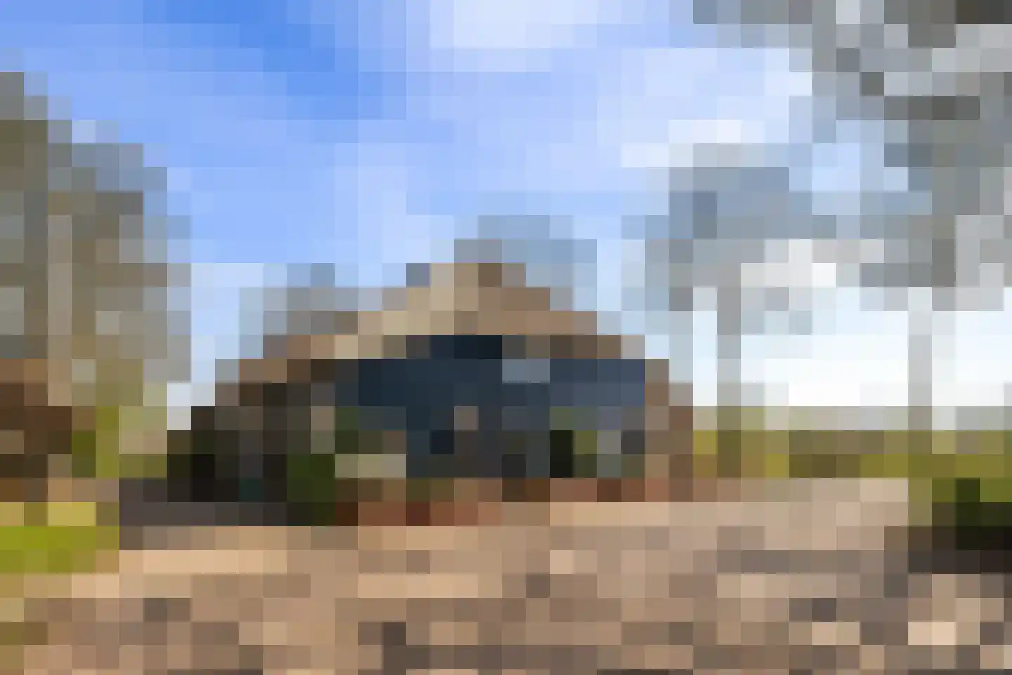 Wouddijk 12 in Zwartewaal