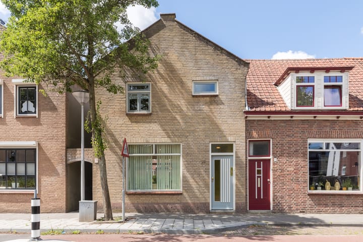 Wouwsestraat 29 dans Steenbergen photo