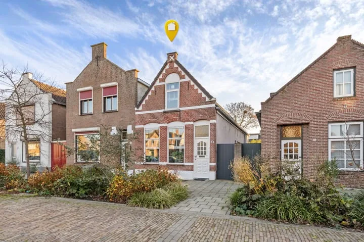 Wouwseweg 83 in Roosendaal